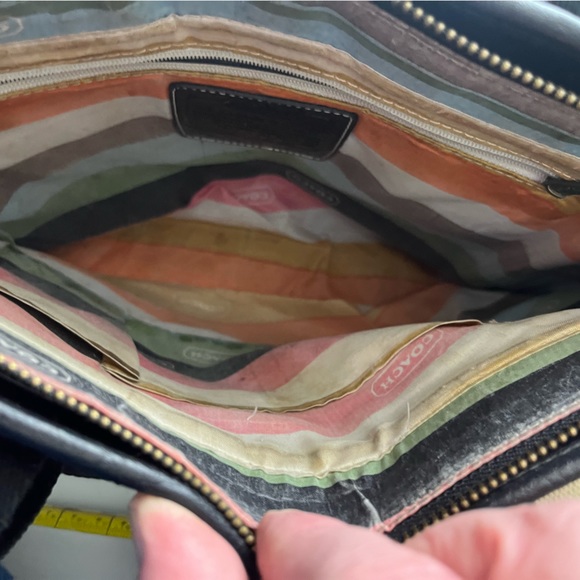 Vintage Coach shoulder bag - Picture 8 of 8